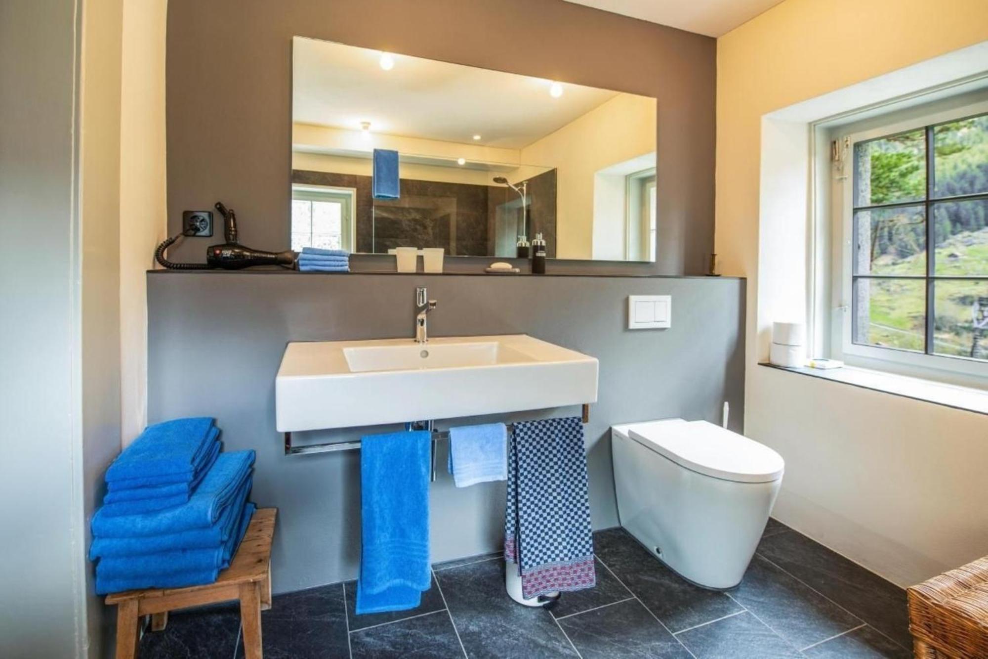 Bahnwaerterhaus Eggwald Villa Wassen Kültér fotó